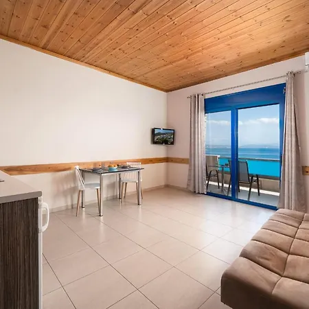 Ξενοδοχείο Minos Boutique 3*