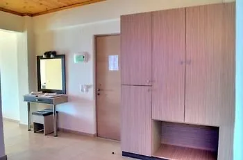 Hotel Minos Boutique 3*